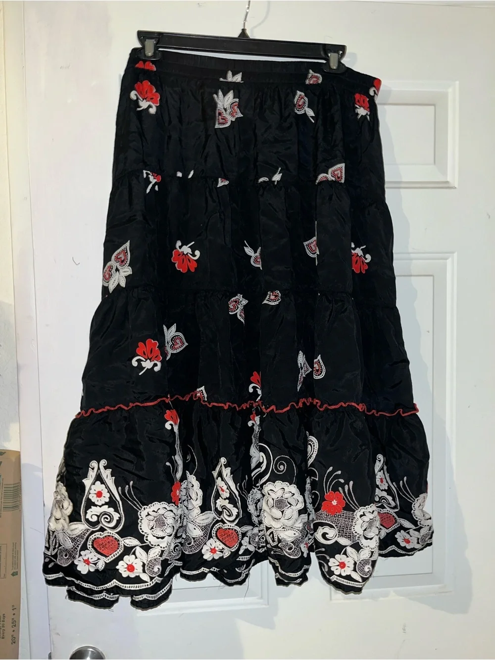 White Stag Black Maxi Skirt with Red & White Embroidered Floral Trim - Picture 3 of 9
